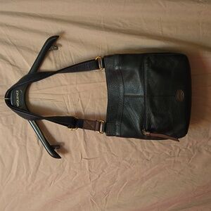 FOSSIL crossbody purse with multiple pockets. Women's OS